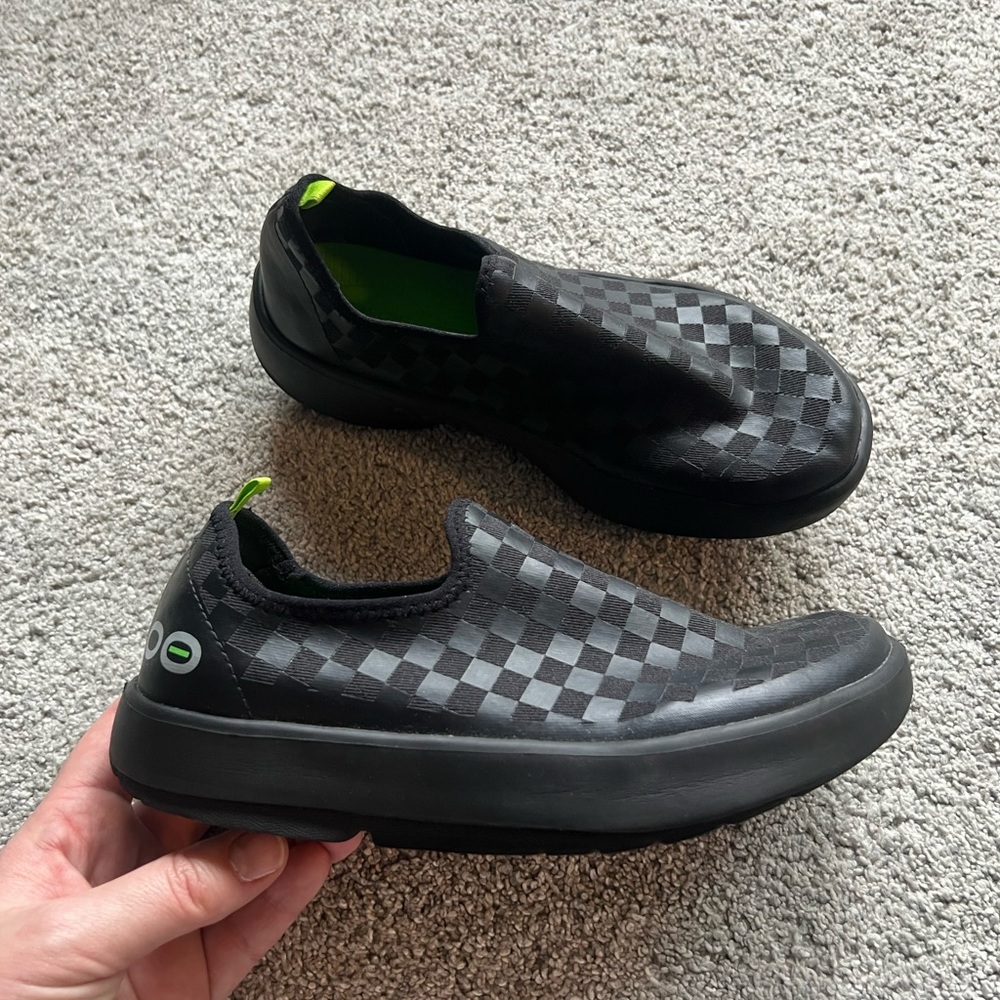 OOFOS Black and Gray Checkered Women's Slip-On Sneakers